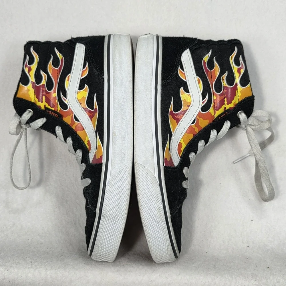 VANS Filmore Hi Flame Camo Sneakers Size 4 Youth